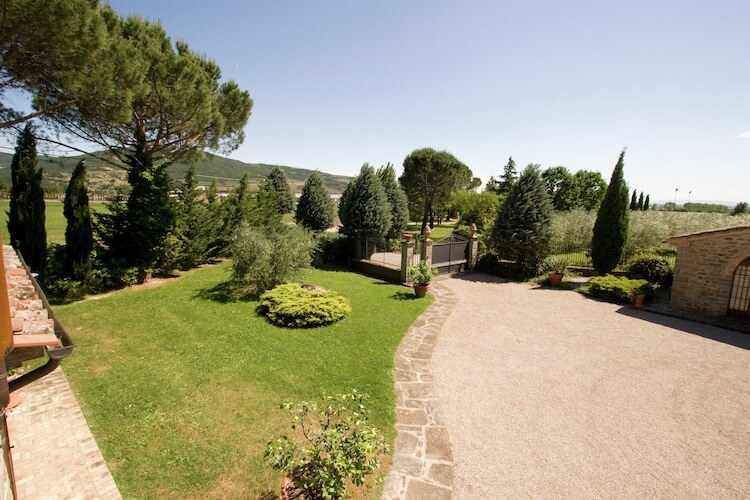 Maison Pozzo à Cortona, terrasse et accès piscine - Photo 12