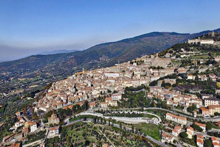 Maison Pozzo à Cortona, terrasse et accès piscine - Photo 33