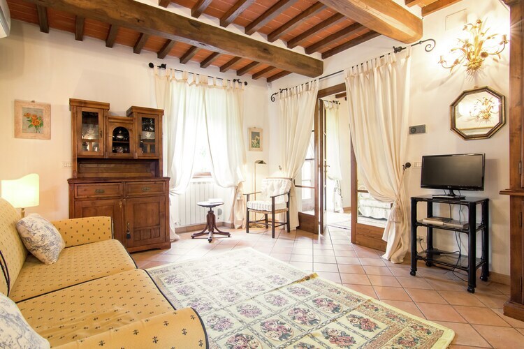 Feritoie, maison Cortona avec piscine et terrasse - Photo 2