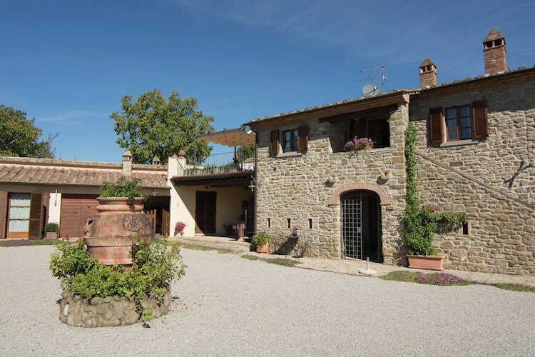 Feritoie, maison Cortona avec piscine et terrasse - Photo 11