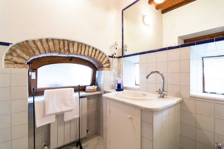 Feritoie, maison Cortona avec piscine et terrasse - Photo 20