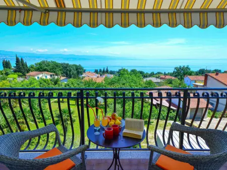Location appartement à Opatija Ika, Moira