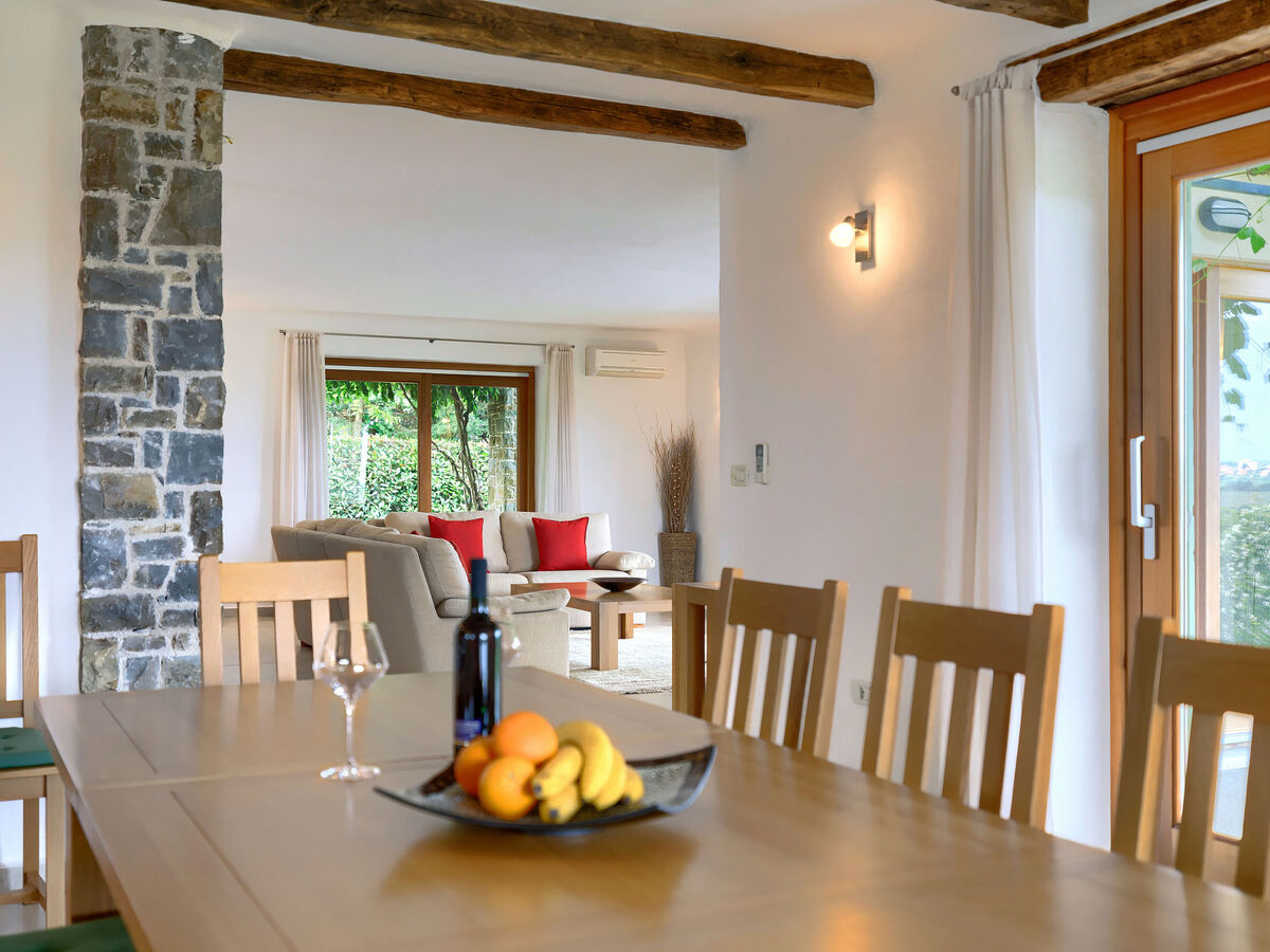 Villa Remington à Buje : 5 chambres, piscine privée - Photo 7