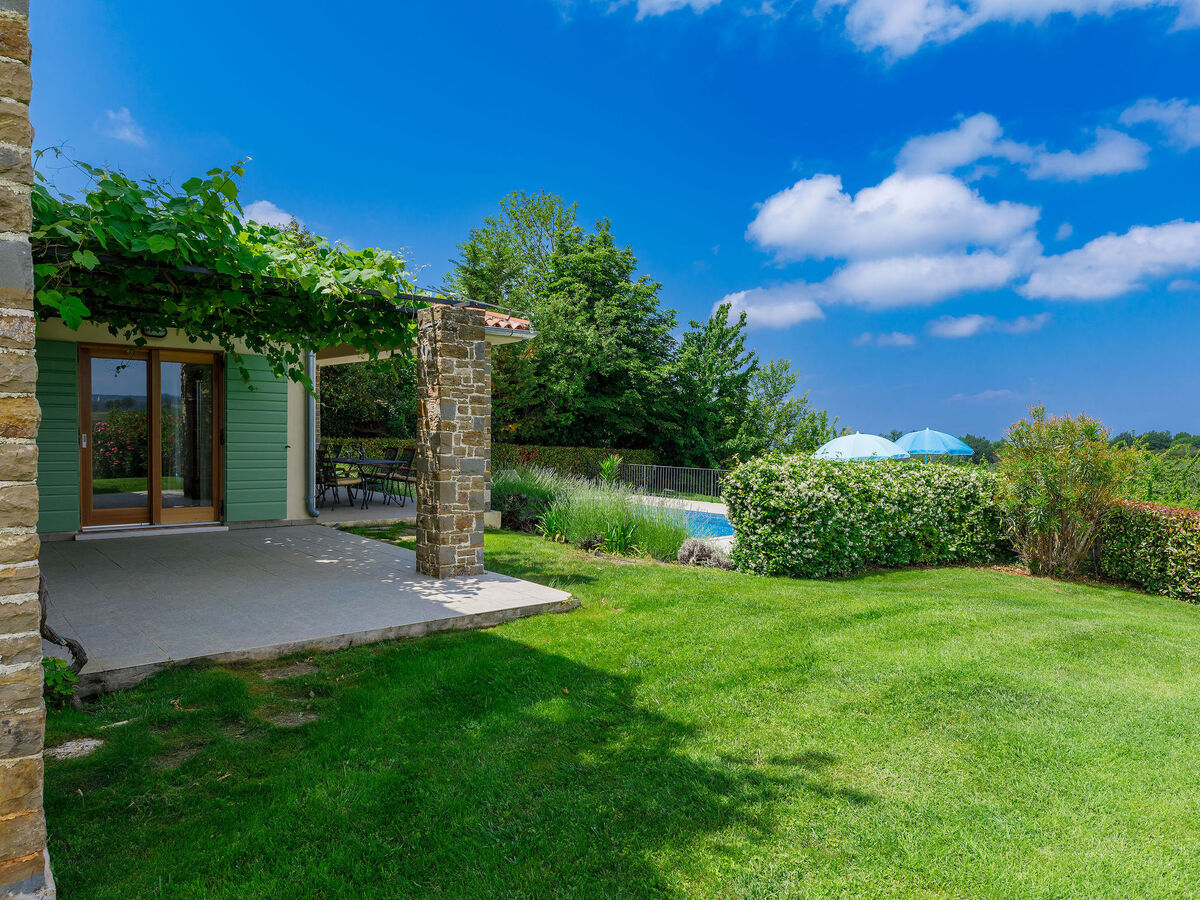 Villa Remington à Buje : 5 chambres, piscine privée - Photo 43