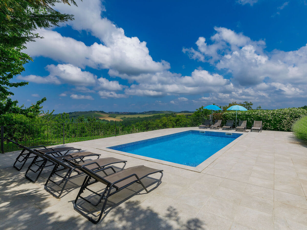 Villa Remington à Buje : 5 chambres, piscine privée - Photo 46