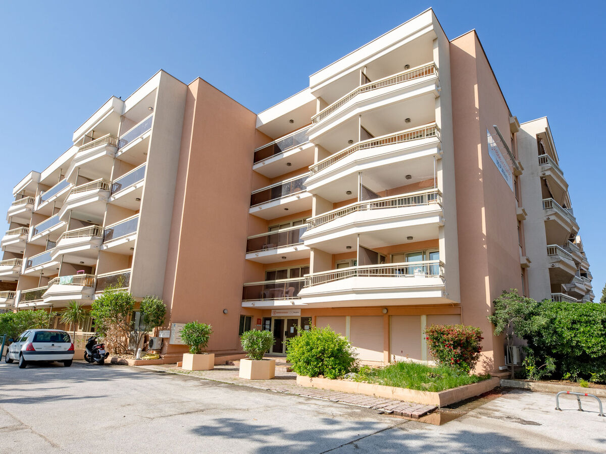 Les Platanes – Studio 25 m² à 400 m de la mer - Photo 14