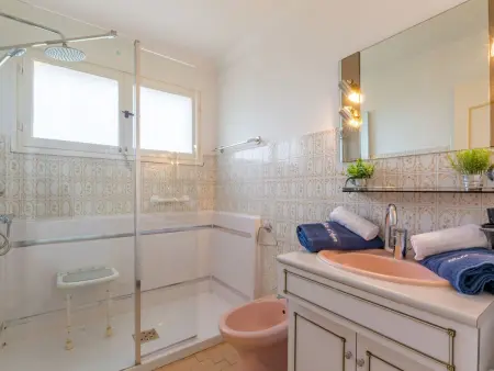 Les Mimosas - Appartement 70m² avec balcon à Saint Aygulf : photo 17