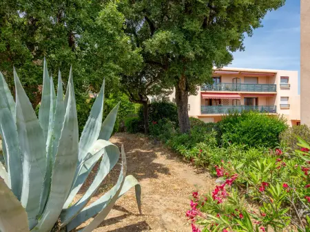 Les Mimosas - Appartement 70m² avec balcon à Saint Aygulf : photo 42