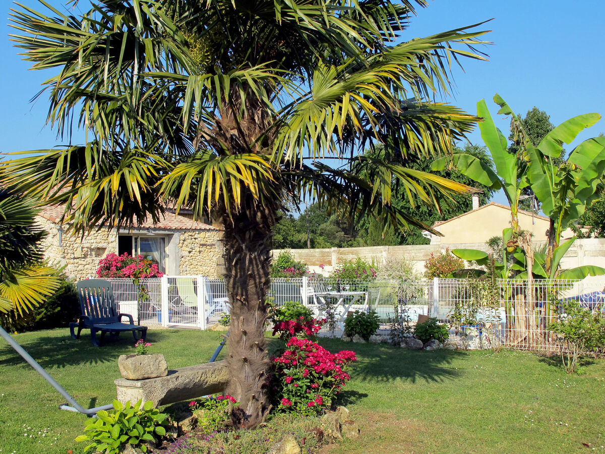 Maison Tuilières à Pauillac, accès piscine commune - Photo 37