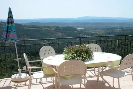 Maison pierre 6 pers. piscine privée et vue Alpes : photo 4