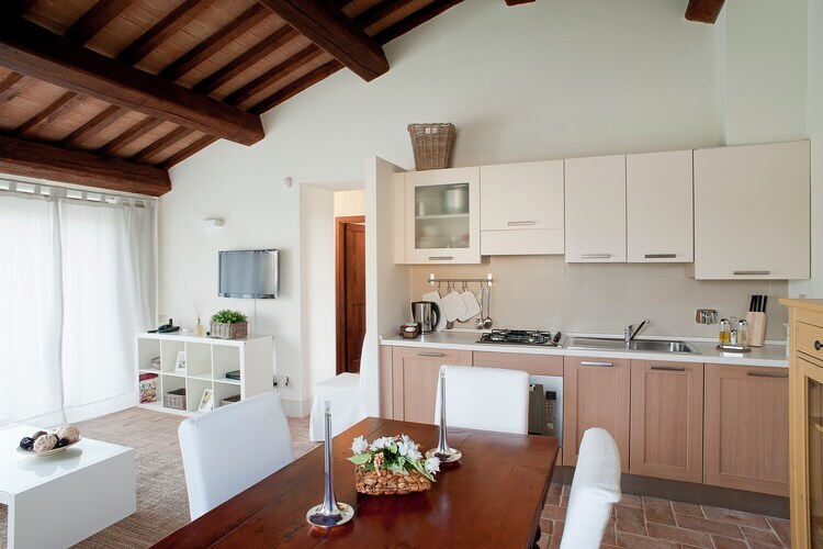 La Cantina – Maison Foligno, piscine et jardin - Photo 5