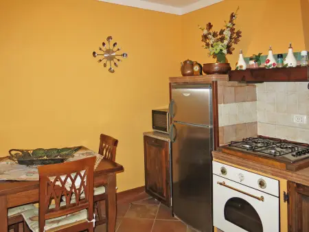 Gîte Michael e Patrick à Castelnuovo, piscine privée : photo 13