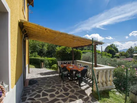 Gîte Michael e Patrick à Castelnuovo, piscine privée : photo 22