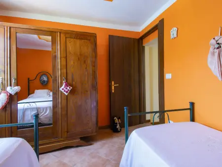 Gîte Michael e Patrick à Castelnuovo, piscine privée : photo 27
