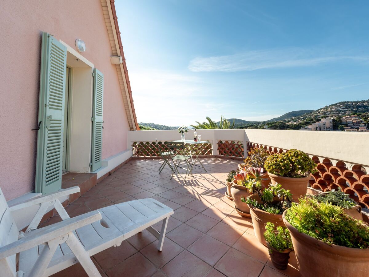 Apt Castel Haussmann – Terrasse mer à Cavalaire - Photo 3