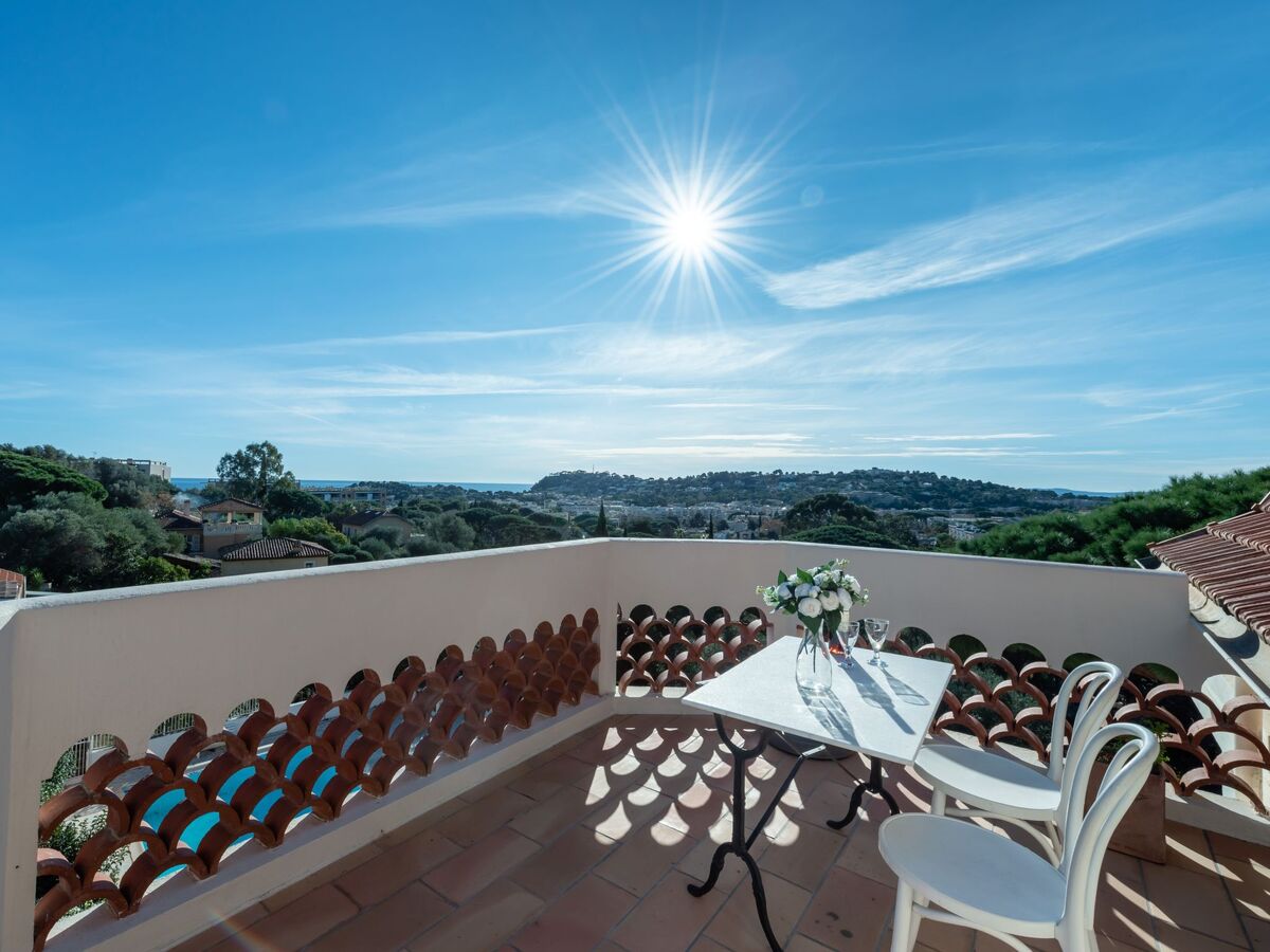Apt Castel Haussmann – Terrasse mer à Cavalaire - Photo 17