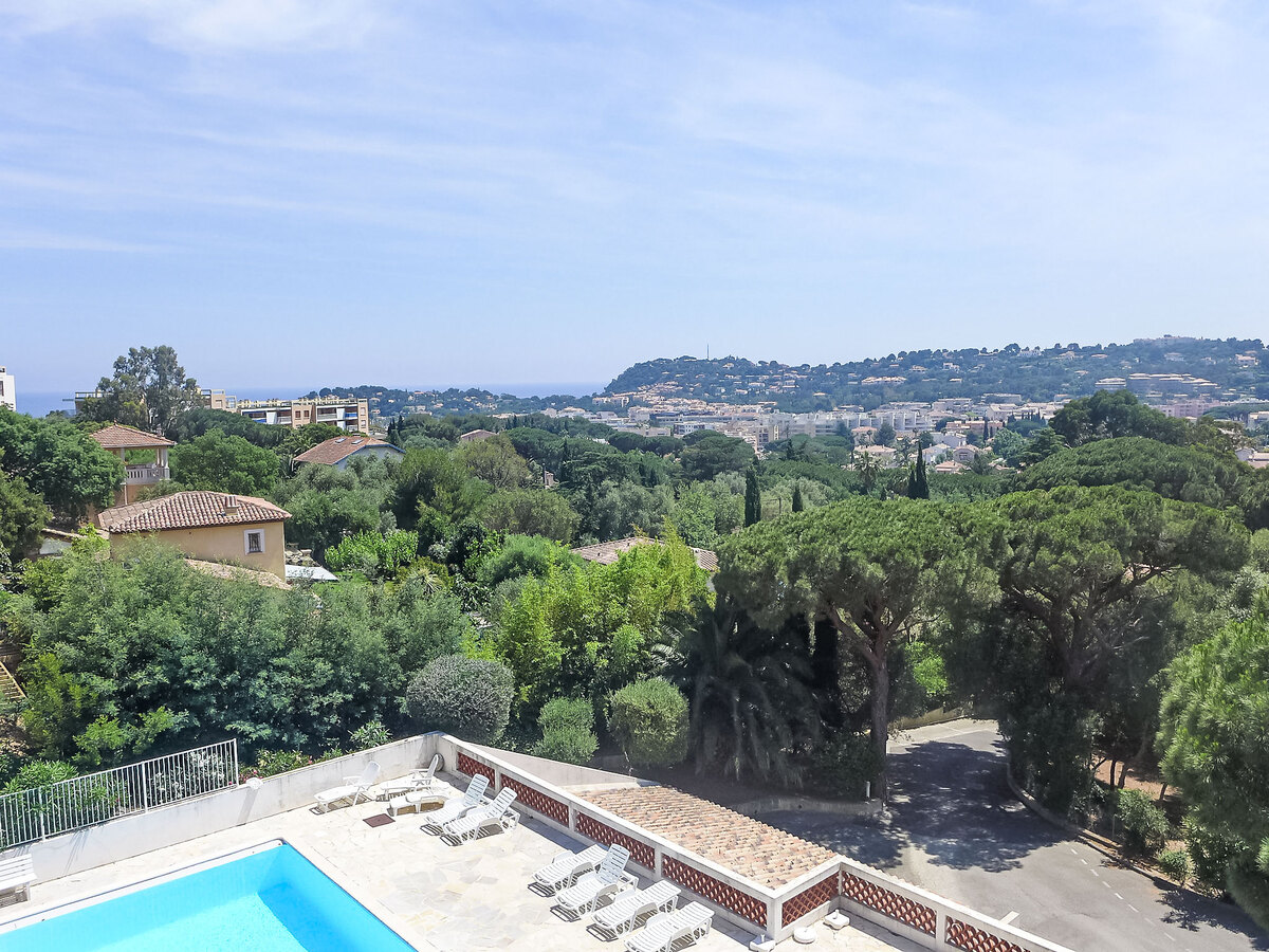 Apt Castel Haussmann – Terrasse mer à Cavalaire - Photo 18