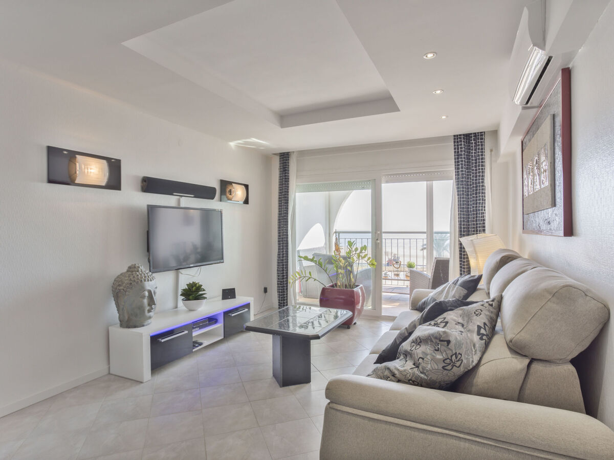 Appartement Bahia vue mer, 4ème étage sud à Empuriabrava - Photo 2