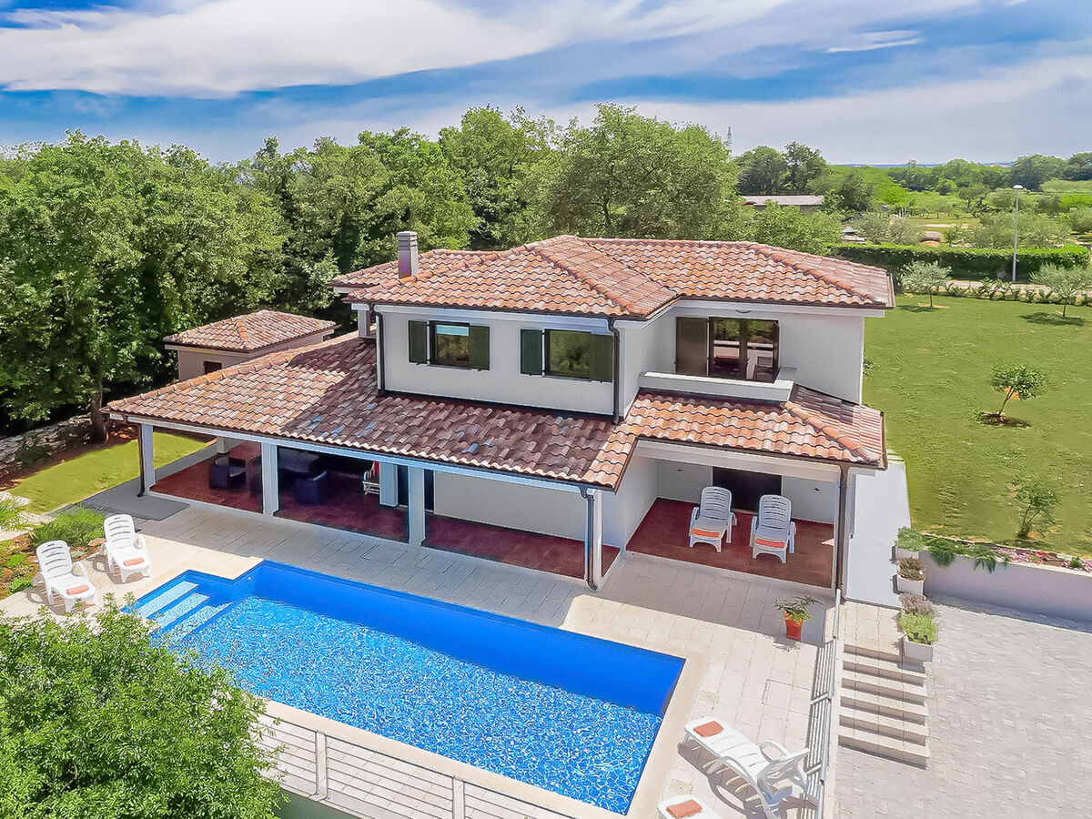Maison Fratrici 6 personnes, piscine privée, Umag - Photo 1