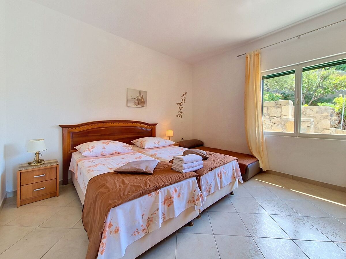Vesna, maison 7 pers. avec piscine privée à Tučepi - Photo 14