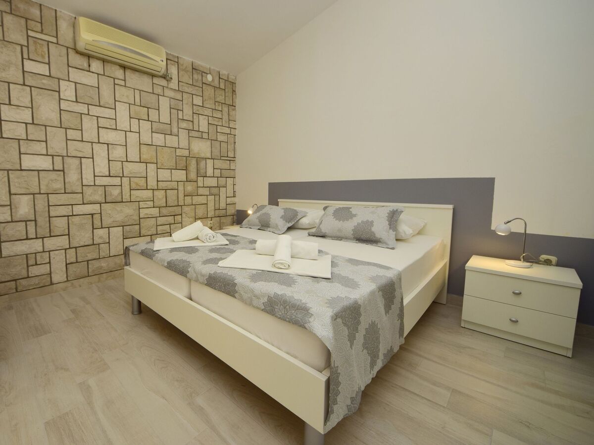 Moreška – Maison 37 m² à 200 m de la plage - Photo 9