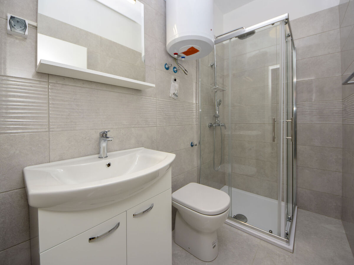 Moreška – Maison 37 m² à 200 m de la plage - Photo 11