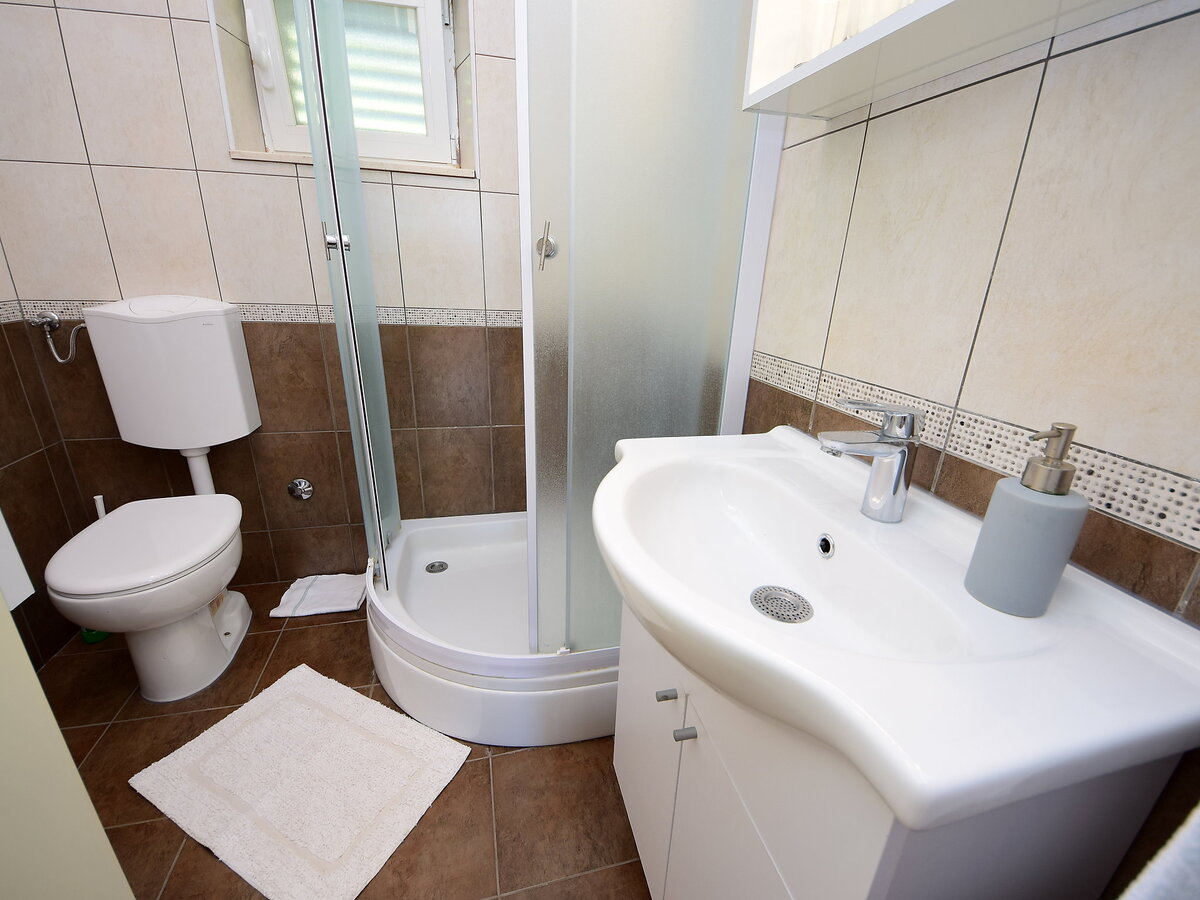 Maison Katica – 3 chambres, vue mer, 150 m plage - Photo 12