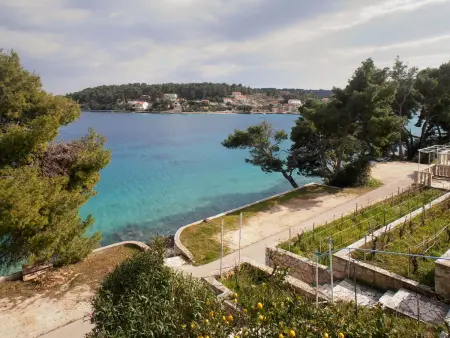 Maison Bernardi à Lumbarda, superbe vue sur la mer : photo 17