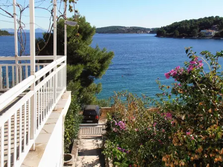Maison Bernardi à Lumbarda, superbe vue sur la mer : photo 18