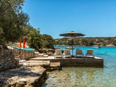 Maison Nataly, Stracincica (Vela Luka) : vue mer, 20 m de la plage : photo 4