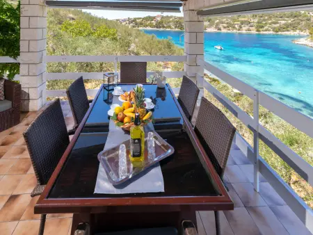 Maison Nataly, Stracincica (Vela Luka) : vue mer, 20 m de la plage : photo 12