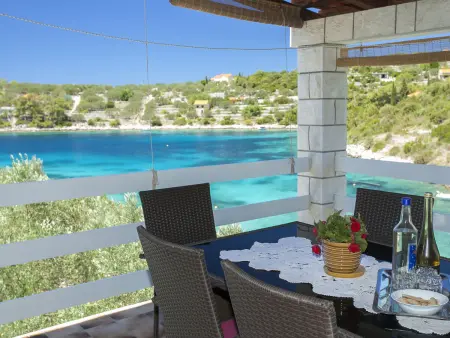 Maison Nataly, Stracincica (Vela Luka) : vue mer, 20 m de la plage : photo 16