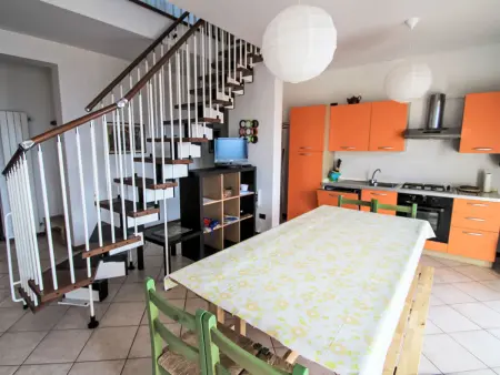 Maison Achillea à Luino : vue lac et terrasse 30 m² - Photo 8