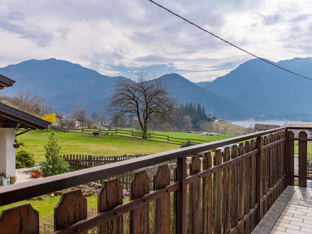 Appartement Dromaè au lac de Ledro, piscine et balcon - Photo 22