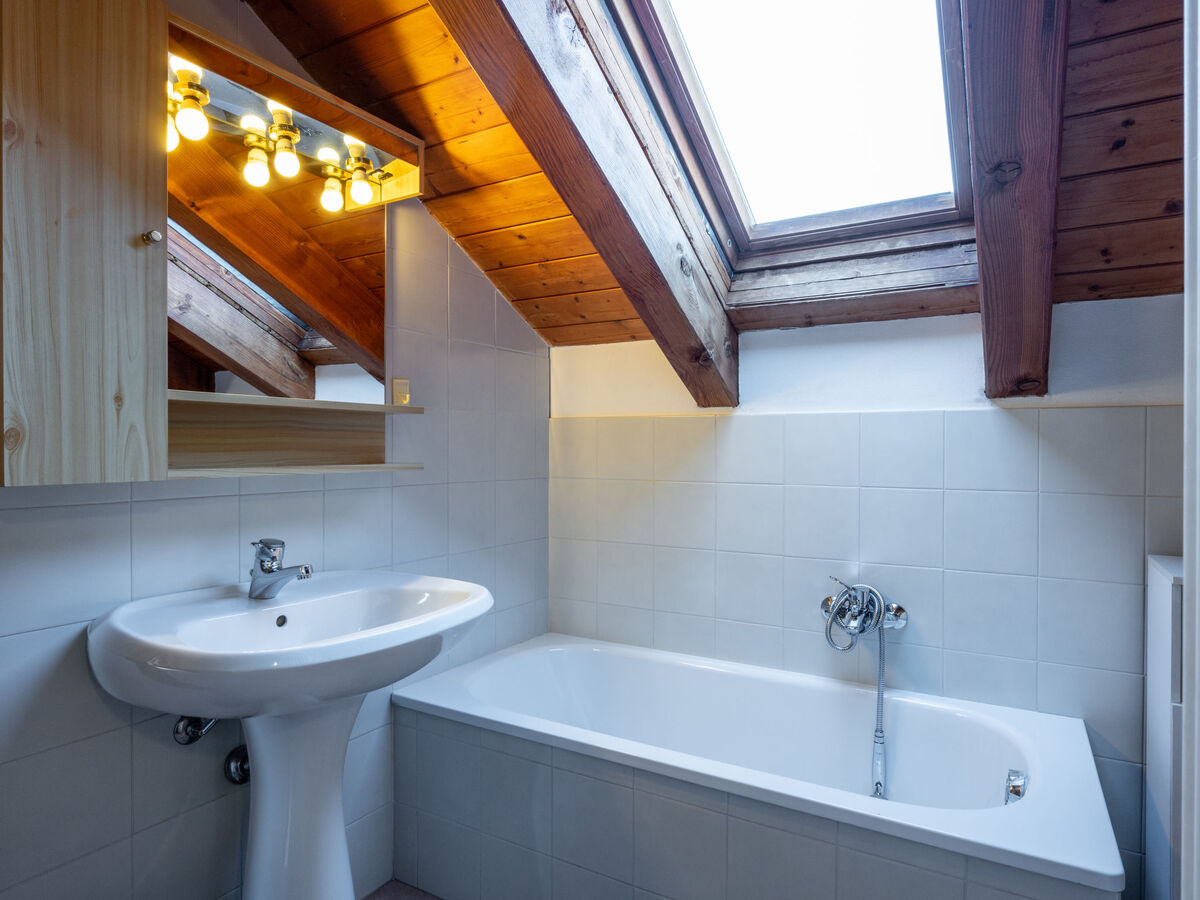 Appartement Grand Sarriod à 1 470 m, vue panoramique sur les Alpes - Photo 12