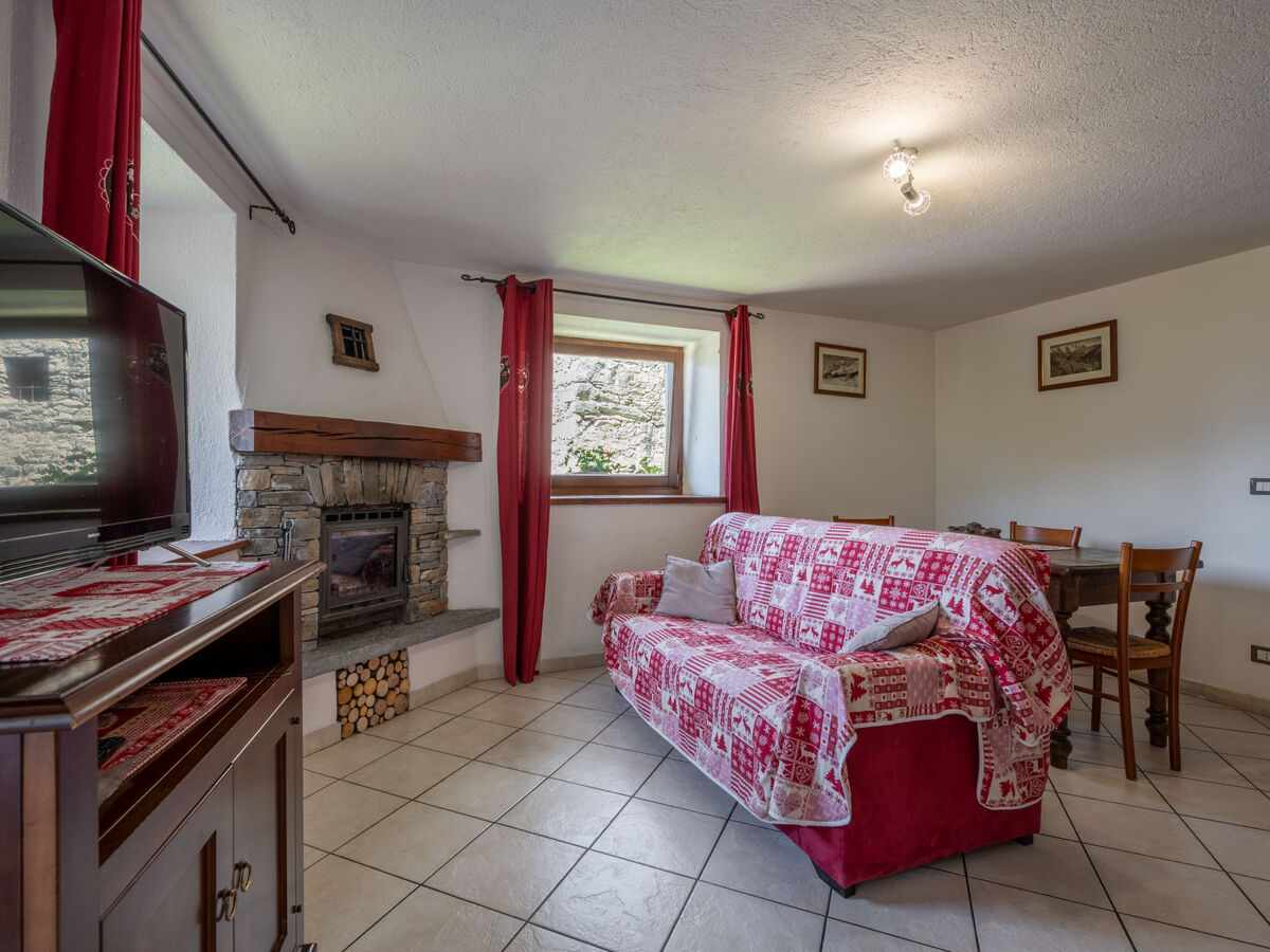 Appartement rustique à Ville sur Sarre, vue panoramique montagne - Photo 7