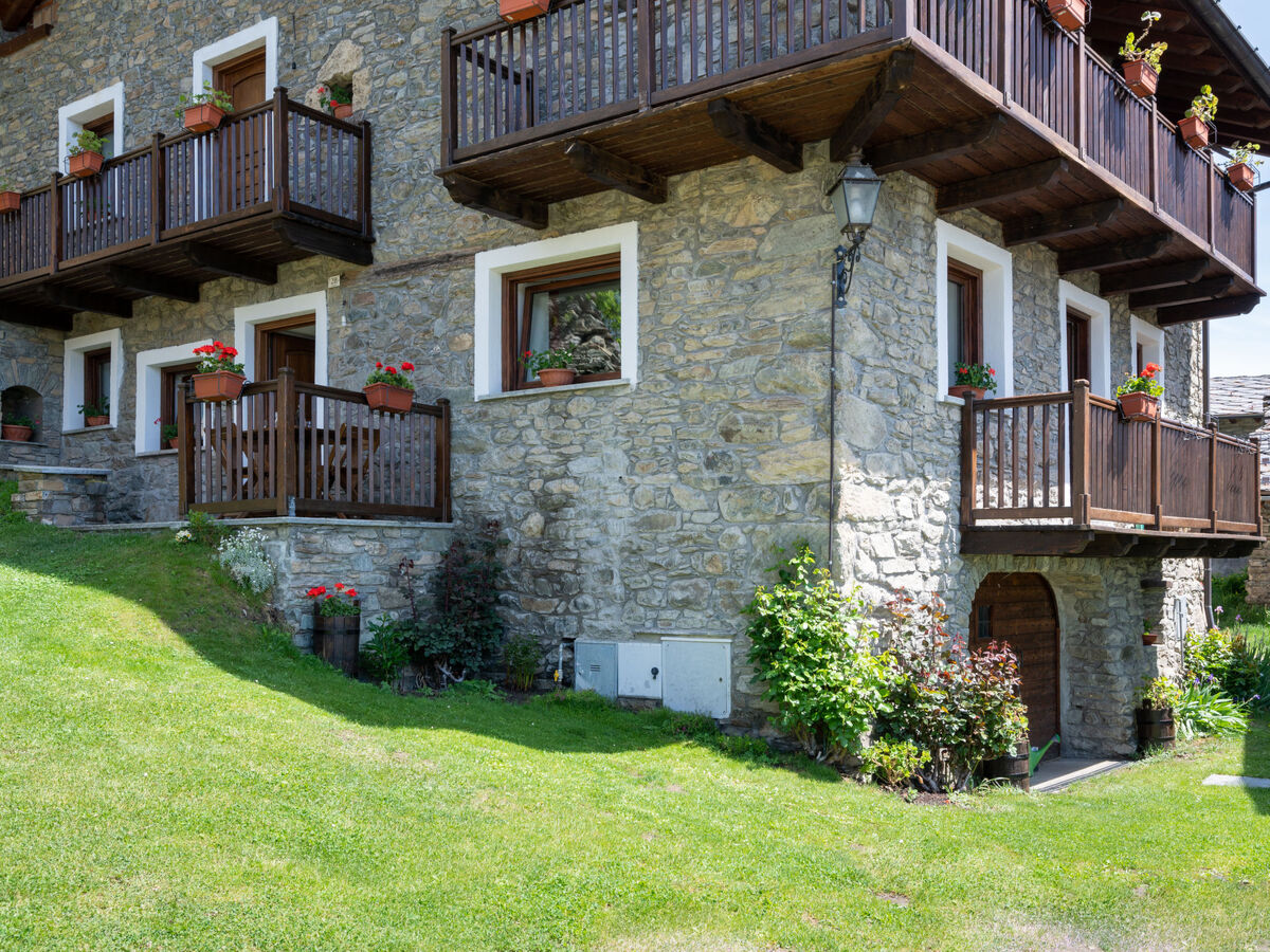 Appartement rustique à Ville sur Sarre, vue panoramique montagne - Photo 16