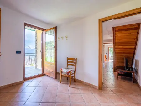 Maison rustique à Sarre, vue panoramique à 1 200 m d'altitude - Photo 13
