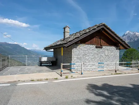 Maison rustique à Sarre, vue panoramique à 1 200 m d'altitude - Photo 24