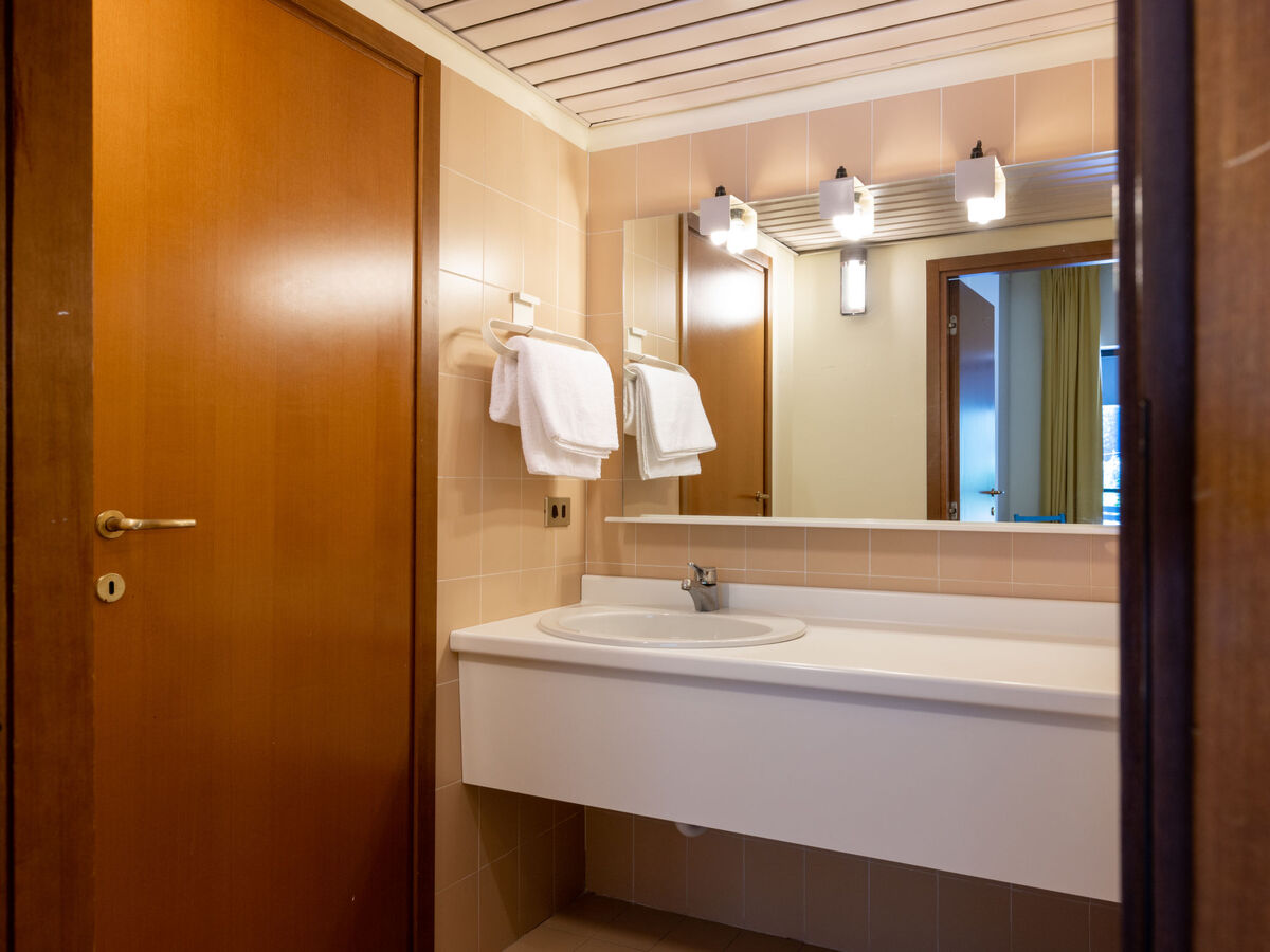 Appartement Universo à Courmayeur, 1000 m d'altitude - Photo 17