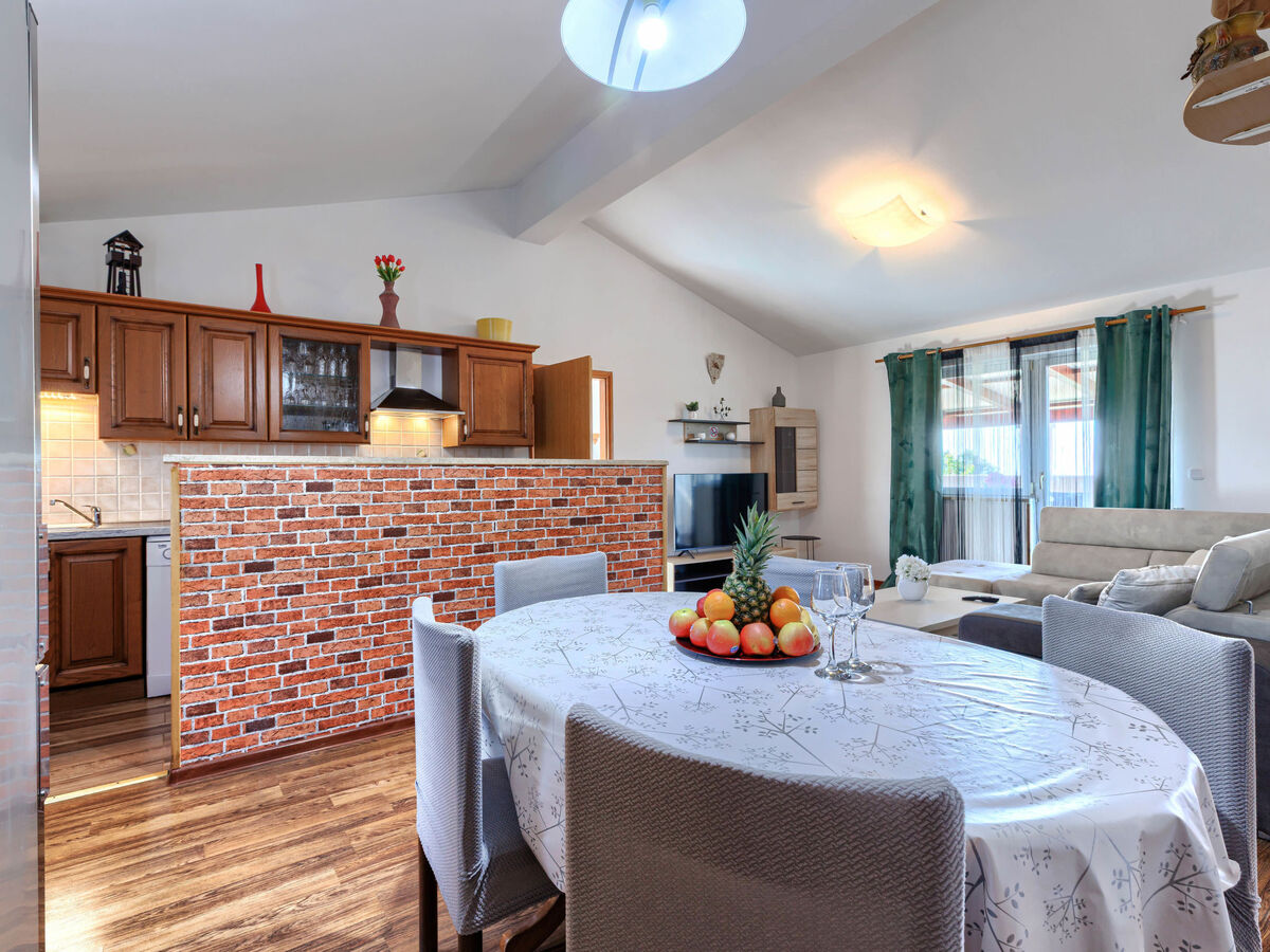 Maison Sandra avec piscine privée à Poreč - Photo 6