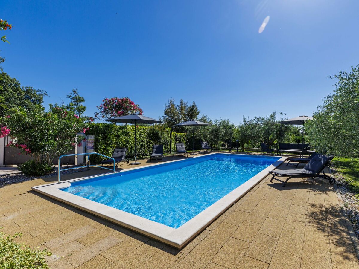 Maison Sandra avec piscine privée à Poreč - Photo 40