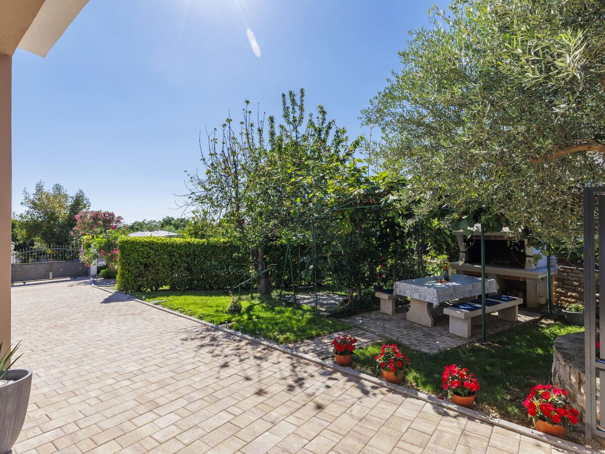 Maison Sandra avec piscine privée à Poreč - Photo 47