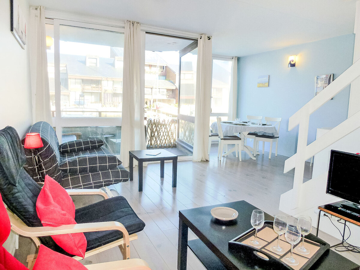 Appartement vue port à Deauville, terrasse couverte - Photo 3