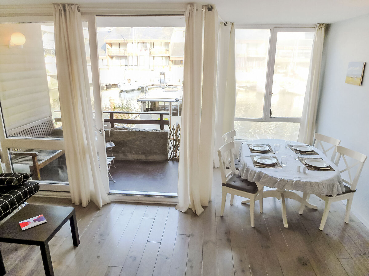 Appartement vue port à Deauville, terrasse couverte - Photo 10