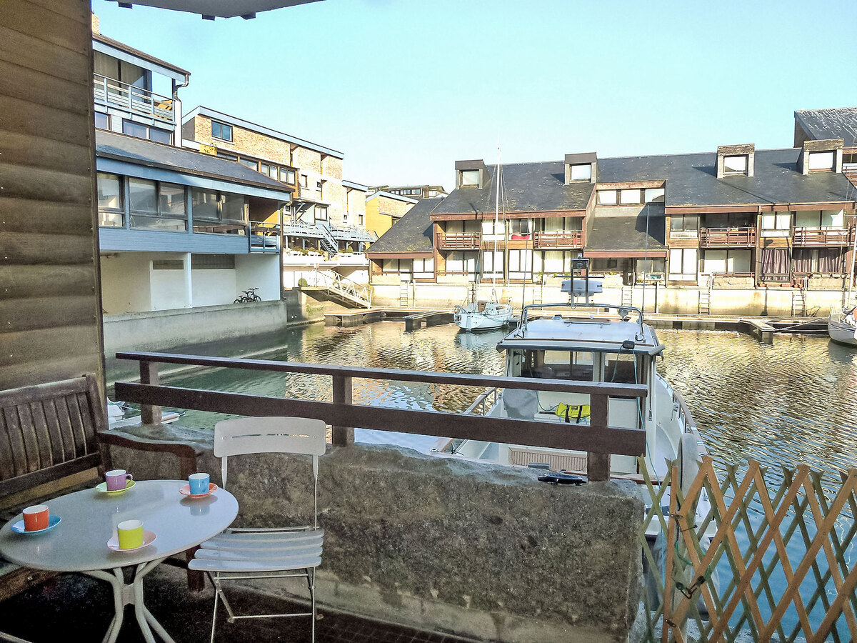 Appartement vue port à Deauville, terrasse couverte - Photo 15