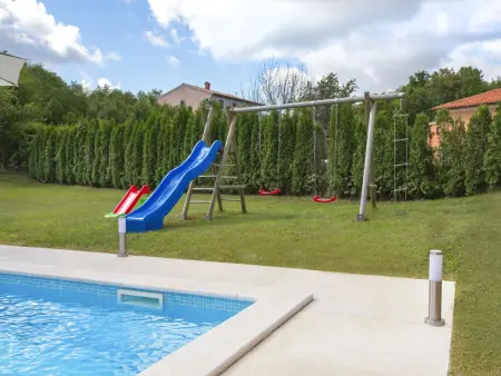 Dordana, maison 6 chambres avec piscine privée à Labin : photo 27