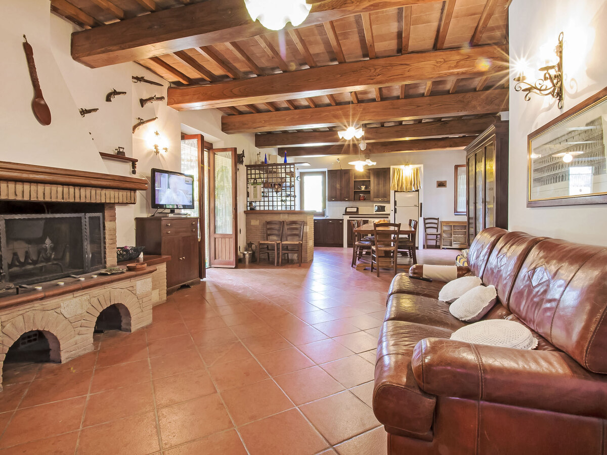 Maison Torregentile à Todi, piscine et 3000 m² - Photo 3