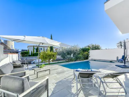 Maison Norfeu avec piscine privée et amarrage canal - Photo 1