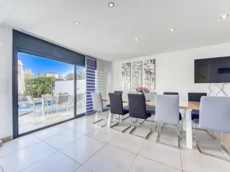 Maison Norfeu avec piscine privée et amarrage canal - Photo 13